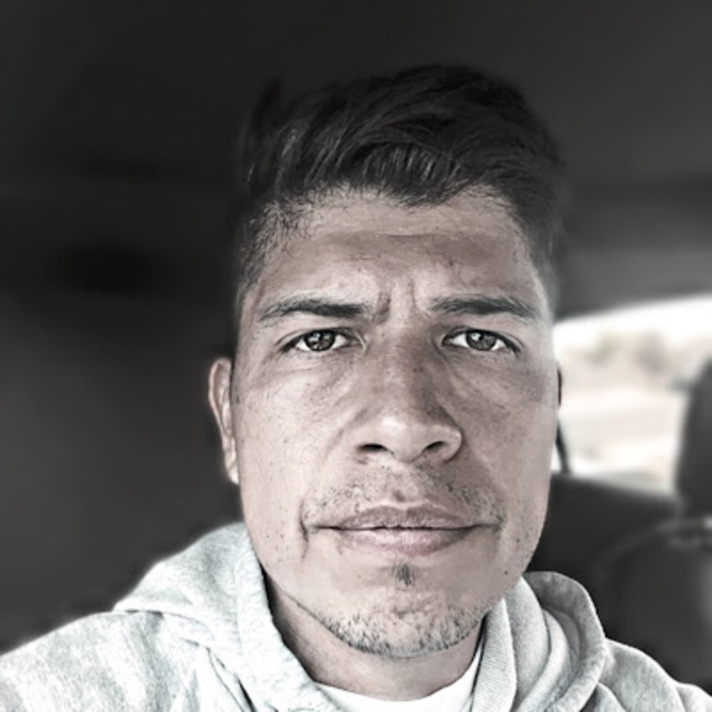 Meet your Posher, Luis l